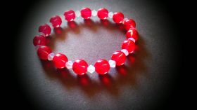 Armband - rotweiß.jpg